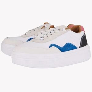 New in box/ Hey Dude/Hudson Lift Colorblock size 9